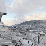Spacious And Beautiful In With Free Parking Bergen