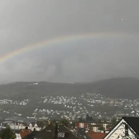 Apartment Spacious And Beautiful In With Free Parking Bergen