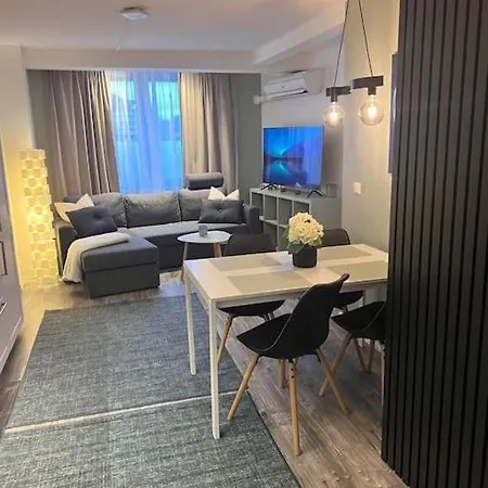 Spacious And Beautiful In With Free Parking * Bergen