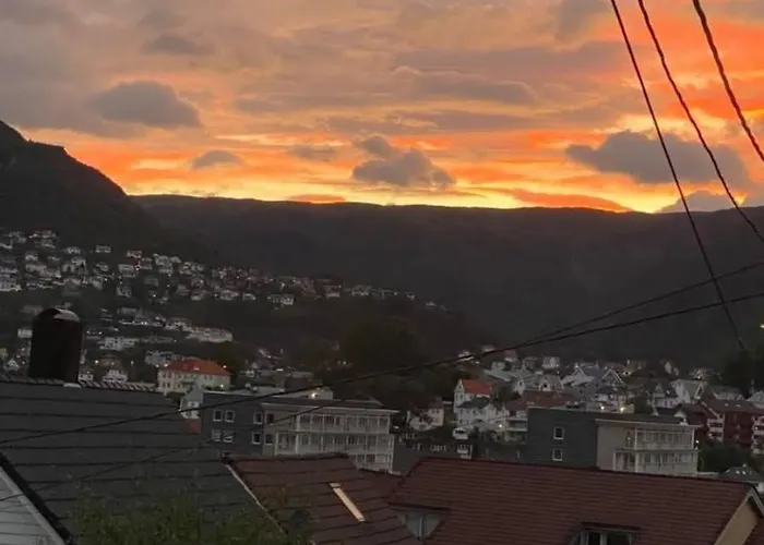 Spacious And Beautiful In With Free Parking * Bergen