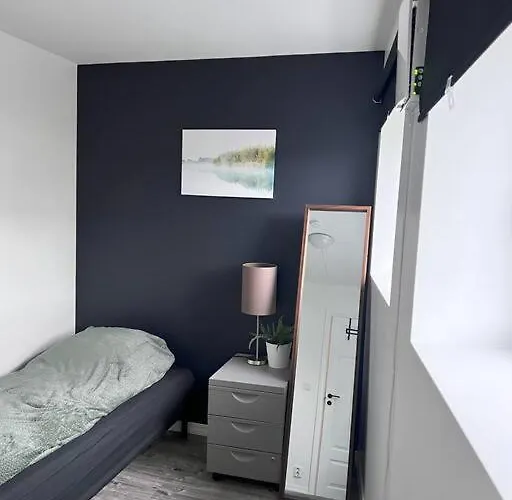 Spacious And Beautiful In With Free Parking * Bergen